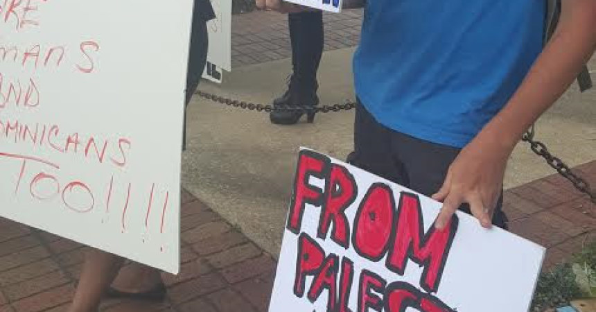 Tallahassee Rally  Over Haitian Deportation