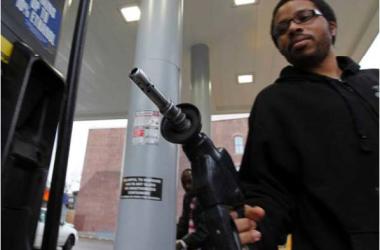 Gas Prices Are Dropping Once Again