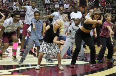 FSU Basketball Shows Fan Appreciation with “Jam with Ham”