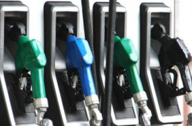 New year bringing in lower gas prices