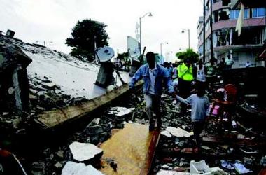 Rescuers search Afro-Ecuadorian villages for quake survivors