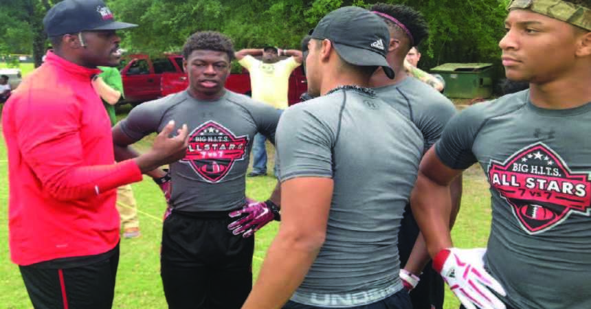 High school  players showcase talent in 7-on-7 tournament