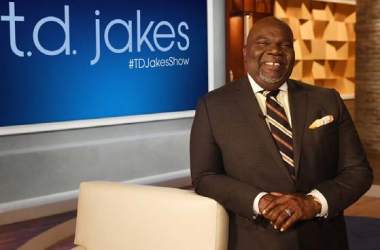 T.D. Jakes to tackle headlines in new talk show on OWN