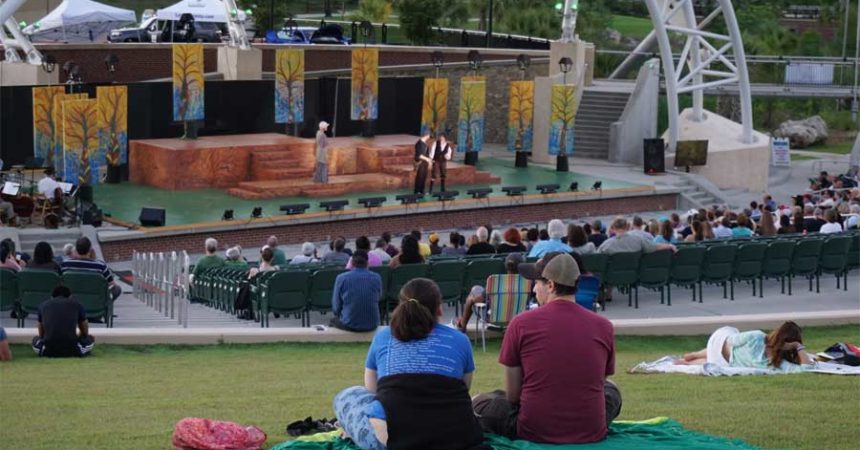 Shakespeare festival goes on despite rain interruption