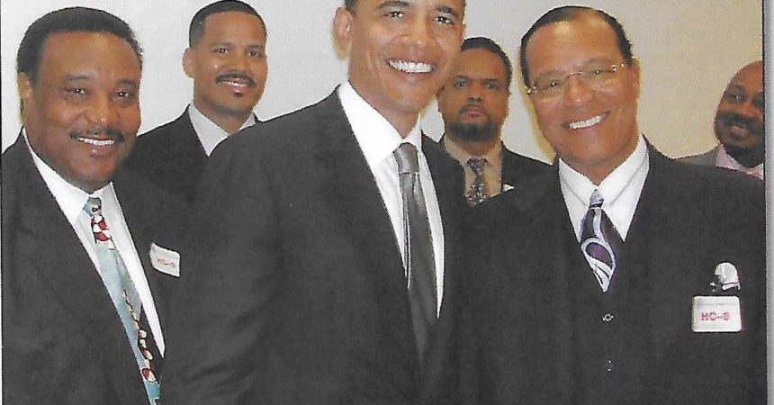 Hidden photo of Obama and Farrakhan released in new book