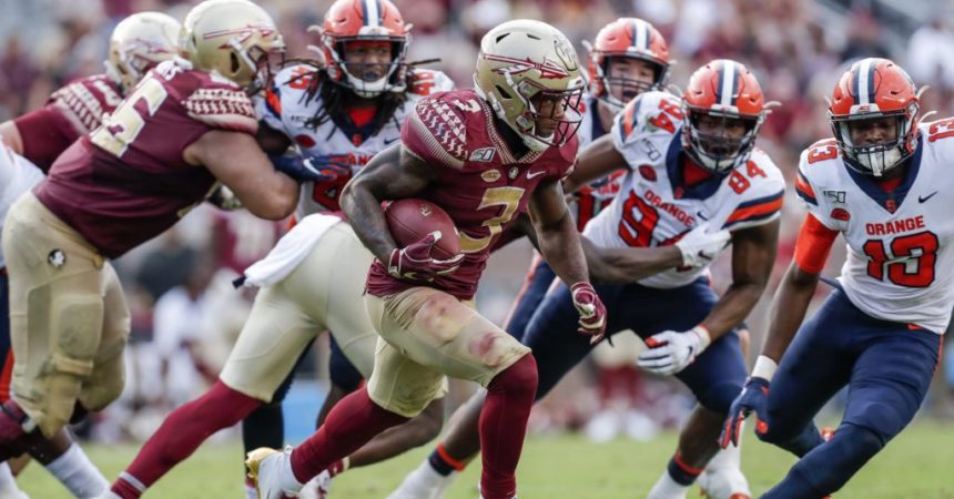 Akers-led Noles rush to homecoming romp