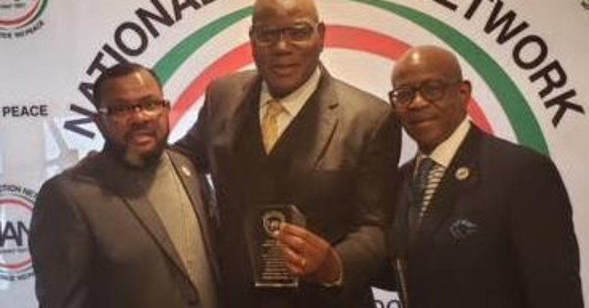 Holmes gets NAN award for activism, leadership