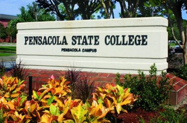 Panhandle college faces fight over in-person instruction