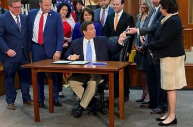 DeSantis targets COVID-19 ‘passport,’ signs liability bill