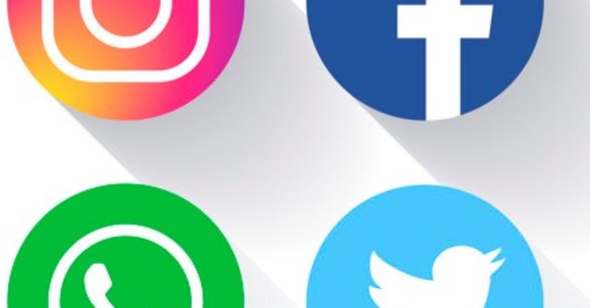 Tech industry groups challenge social media law