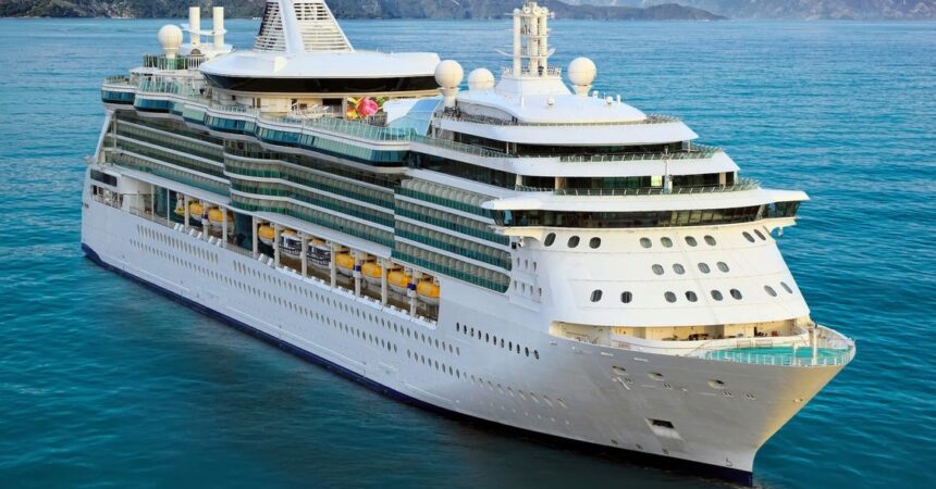 Appeals court reverses course on cruise restrictions