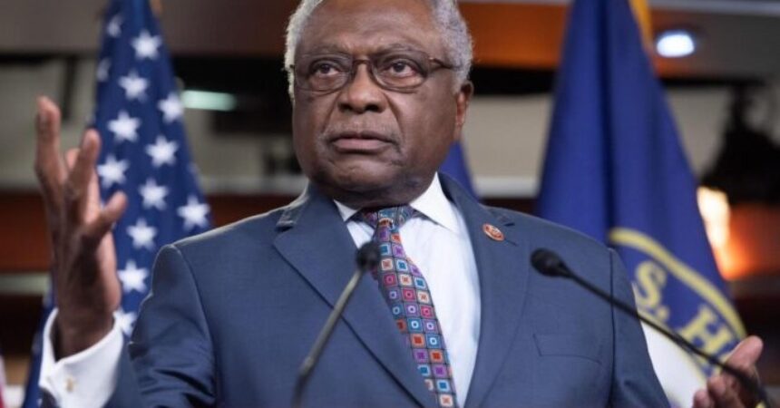 Despite troubling report, Rep. Clyburn maintains he’s no sellout