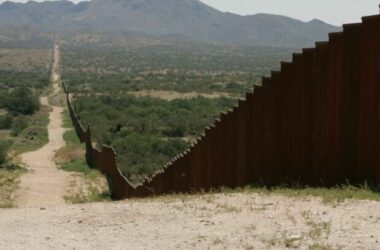 Border wall resurgence sparks controversial debate for Biden