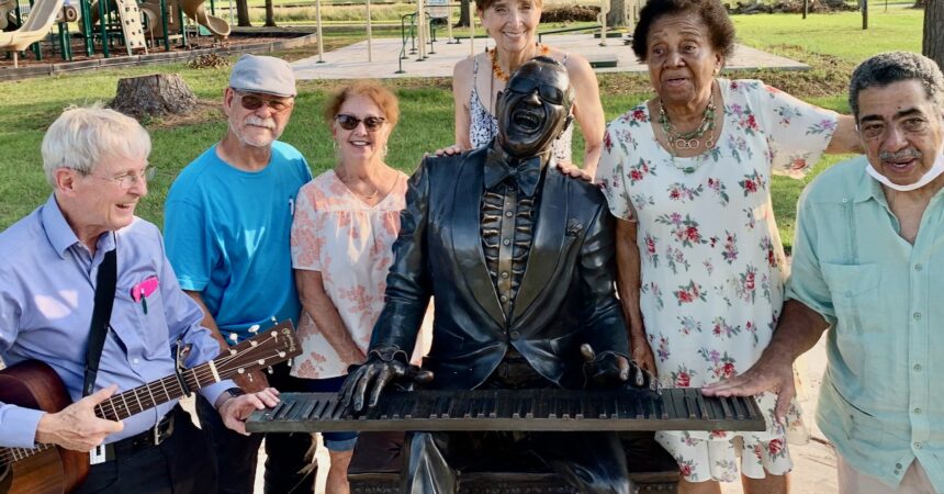 Friends celebrate Ray Charles’ birthday in Greenville hometown