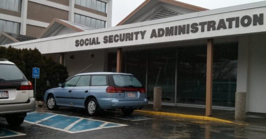 Social Security benefits to increase despite Republican calls for reform